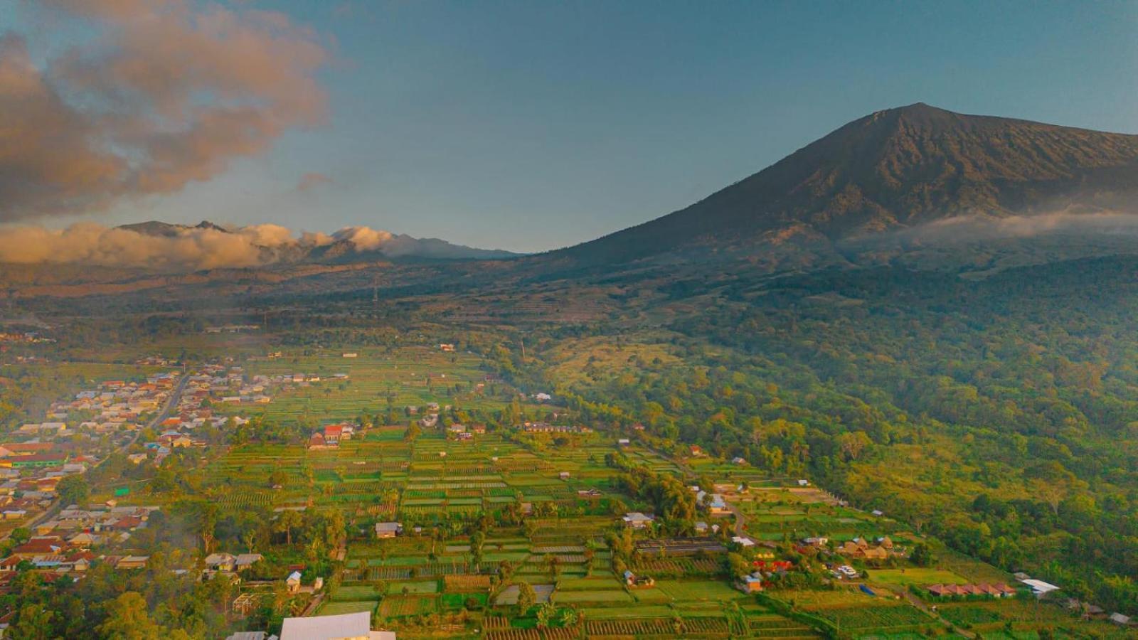 Bale Gantar Konuk evi Sembalunlawang Dış mekan fotoğraf